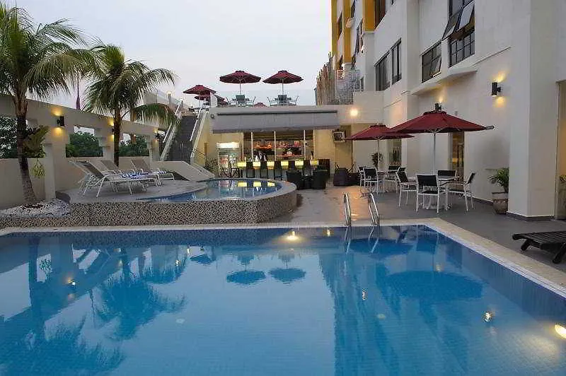 Hotel Sentral Johor Bahru @ Woodland Causeway 3*,